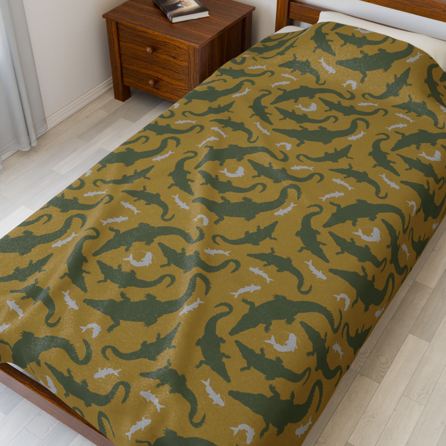 Crocodile Float Velveteen Plush Blanket