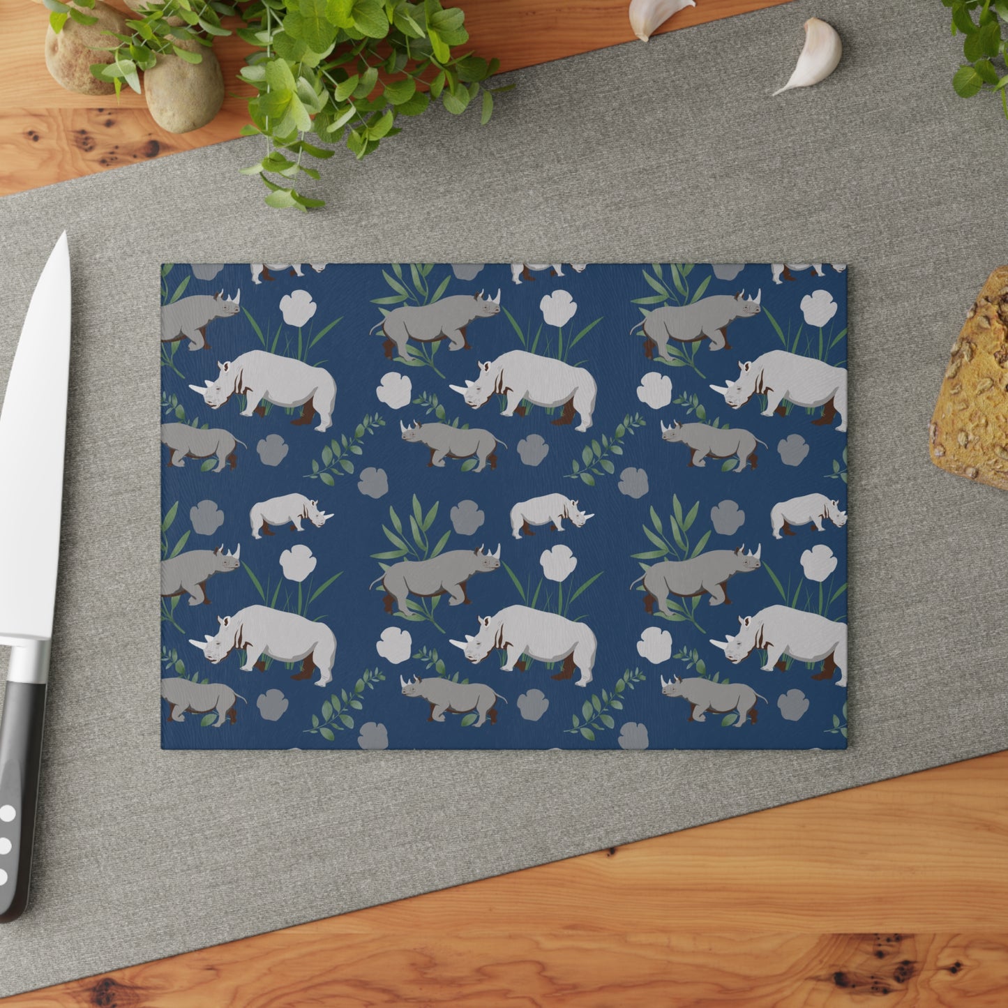 Rhino Crash Glass Cutting Board